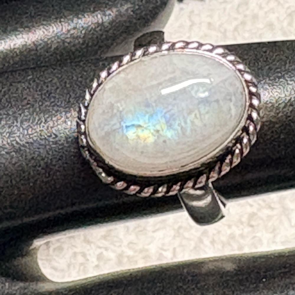 Elegant Silver Moonstone Ring new
